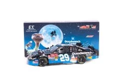 Action 1/24th Scale Nascar – Kevin Harvick – #29 Gm Goodwrench Service / E.T. – 2002 Monte Carlo Club Car Bank -Trendy Toy Store BM7I2893