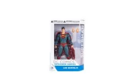 DC Collectibles – DC Comics Designer Series – Lee Bermejo Superman Figure