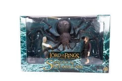 Lord Of The Rings – Return Of The King – Battle At Shelob’s Set Lair