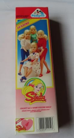 1980’s Pedigree Sindy – Funtime Doll Dress – Small Mark On Dress -Trendy Toy Store IMG 2438
