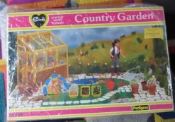 Sindy Vintage Country Garden Playset By Pedigree