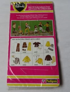 Sindy – Vintage – Mix N’ Match – 44327 By Pedigree -Trendy Toy Store IMG 4298