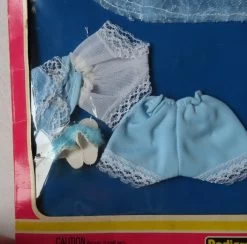 Sindy Vintage Boutique 44082 By Pedigree -Trendy Toy Store IMG 4325