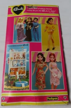 Sindy Vintage Boutique 44120 By Pedigree -Trendy Toy Store IMG 4348