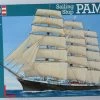 Revell – 1:250 – Sailing Ship Pamir – 05629
