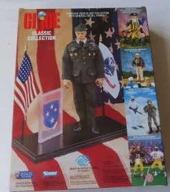 G I Joe Classic Collection – General Colin L. Powell – Historical Commanders Edition – Fourth In A Series -Trendy Toy Store IMG 6263 scaled 1