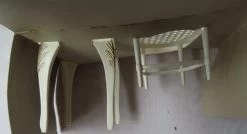 Sindy – Rare – Vintage – Bedside Table And Chair With Accessories By Pedigree – Selling As Light No Working Due To Age – 44593 -Trendy Toy Store IMG 6697