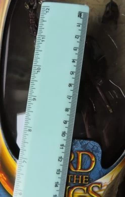 Lord Of The Rings – Return Of The King – Eowyn In Armor 14 Lord Of The Rings – Return Of The King – Eowyn In Armor -Trendy Toy Store IMG 7187 scaled 1