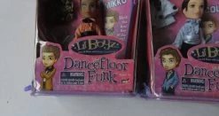 Bratz Boyz – Lil’ Bratz – Dancefloor Funk Mikko & Colin – Small Dolls – MGA 2004 -Trendy Toy Store IMG 7461