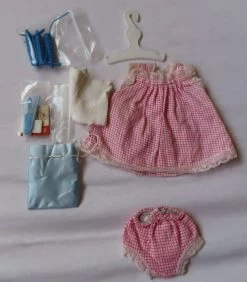 Sindy Vintage Vintage Sleepy Time Vintage Fashion – Used In Good Condition