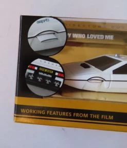 Corgi James Bond 007 The Directors Cut – The Spy Who Loved Me – Lotus Esprit Underwater – CC04512 (Black And White Logo Variant) -Trendy Toy Store IMG 9457