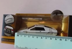 Corgi James Bond 007 The Directors Cut – The Spy Who Loved Me – Lotus Esprit Underwater – CC04512 (Black And White Logo Variant) -Trendy Toy Store IMG 9459