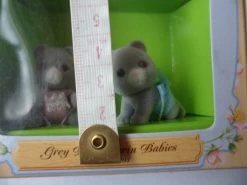 Sylvanian Families – Grey Bear Twins X2 Packs -3203 -Trendy Toy Store SAM 2414