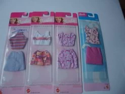 Barbie Fashions – 3x Fashion Favorites & 1x Chic Fashion