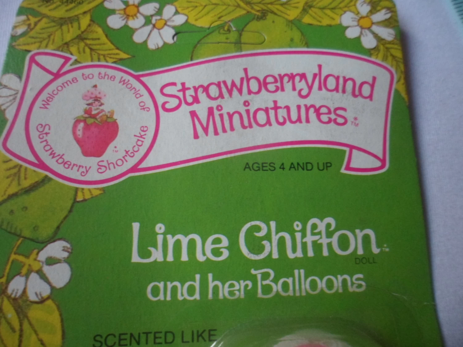 Strawberry Shortcake – Strawberry Miniatures – Lime Chiffon And Her Balloons 4 Strawberry Shortcake – Strawberry Miniatures – Lime Chiffon And Her Balloons - Image 4