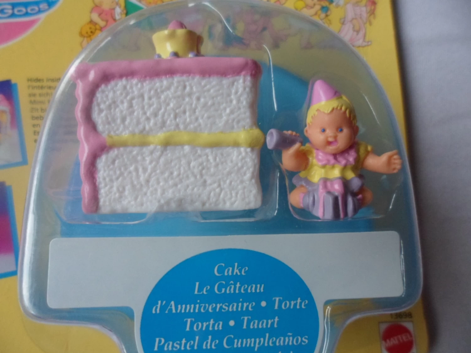 Mimi & Goo Goos – Sweetie Mimi And Her Cake – Micro Play Set 2 Mimi & Goo Goos – Sweetie Mimi And Her Cake – Micro Play Set - Image 2