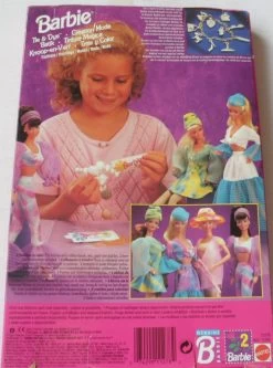 Barbie Tie & Dye Fashion -Trendy Toy Store SAM 7852